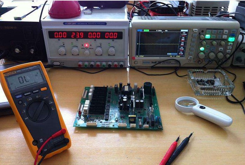 伺服控制器、變頻器電機(jī)、伺服電機(jī)、丹佛斯變頻器、維修變頻器等